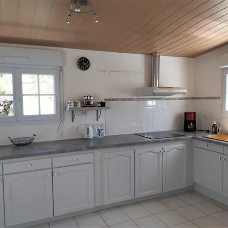 Hébergement de vacances Maison Familiale Avec Jardin, Parking Prive Et Wifi Aux Sables-d'olonne - Fr-1-331-35 Les Sables-dʼOlonne