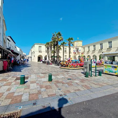 Maison Familiale Avec Jardin, Parking Prive Et Wifi Aux Sables-d'olonne - Fr-1-331-35 *