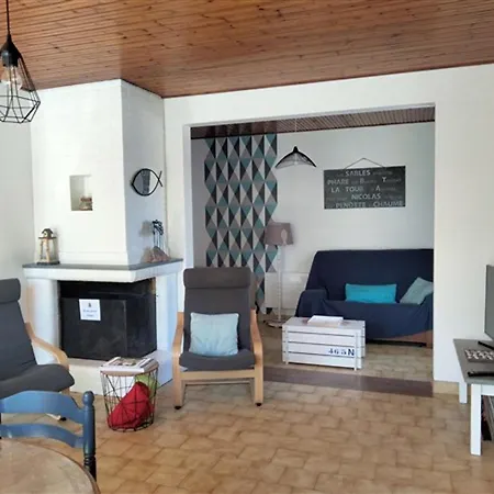 Maison Familiale Avec Jardin, Parking Prive Et Wifi Aux Sables-d'olonne - Fr-1-331-35 *